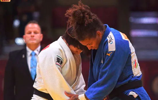 Felipe Kitadai e Rafaela Silva são ouro e Larissa Pimenta leva bronze em Baku