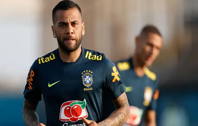 DNA de Daniel Alves é encontrado em mulher que o acusa de estupro