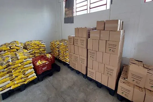 Banco de Alimentos da Prefeitura recebe doação de alimentos da Cruz Vermelha de São Paulo