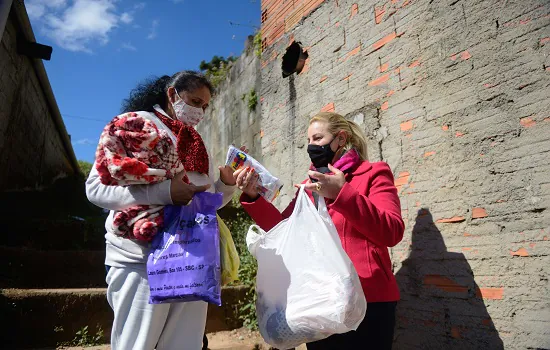 Fundo Social de São Bernardo distribui 3.200 itens de inverno a famílias vulneráveis