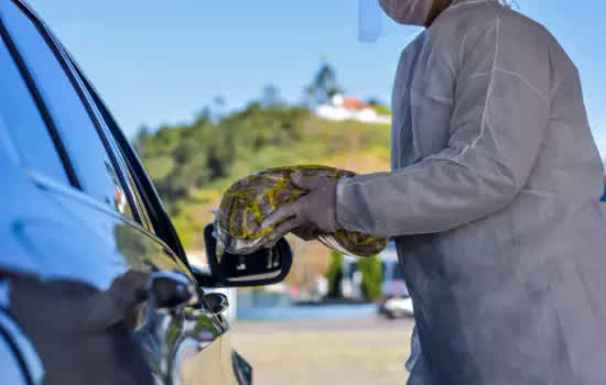 Sindicato faz “Drive Thru” Solidário para arrecadação de alimentos e produtos de limpeza