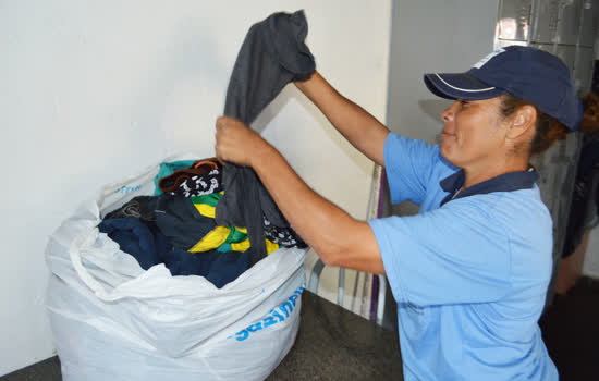 Semasa e FSS distribuem mais de 11 mil peças de roupas doadas pela população