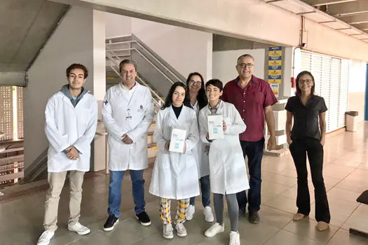 FUABC recebe doação de álcool gel para UBS IV Centenário, na Zona Leste