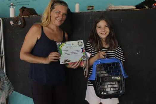 Primeira Feira de Adoção do ano doa 14 animais em Ribeirão Pires