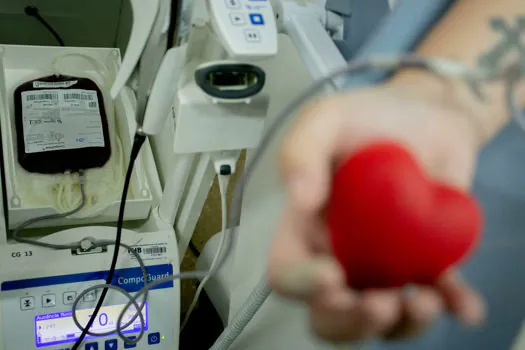 Into pede ajuda para elevar número de doadores de sangue