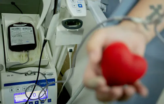 Into pede ajuda para elevar número de doadores de sangue