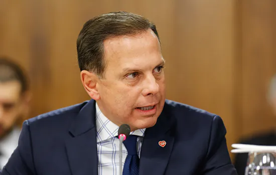 Doria lamenta demissão de secretário e diz que saída de Mandetta seria ‘desastre’