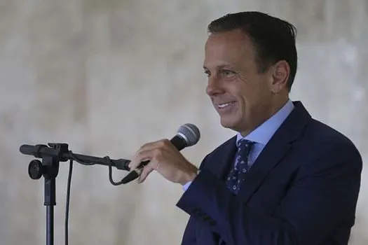 Doria é recebido em convenção sob gritos de ‘presidente’ e nacionaliza discurso