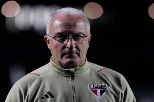 Técnico Dorival Júnior deixa o São Paulo para assumir seleção brasileira