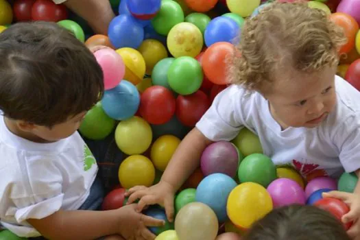 Síndrome de Down, que atinge 1 em 700 bebês no Brasil, é mais comum na gravidez tardia