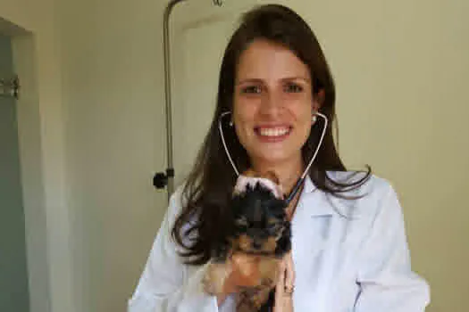 Dra. Ana pede inclusão de veterinários e aumento no número de equipes do NASF