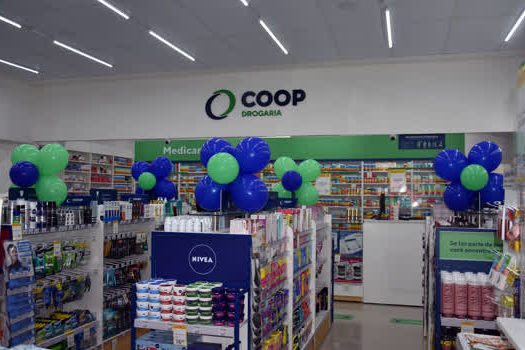 COOP inaugura 66ª Drogaria