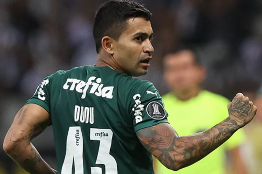 Dudu se torna jogador do Palmeiras com mais títulos no século