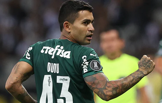 Dudu se torna jogador do Palmeiras com mais títulos no século