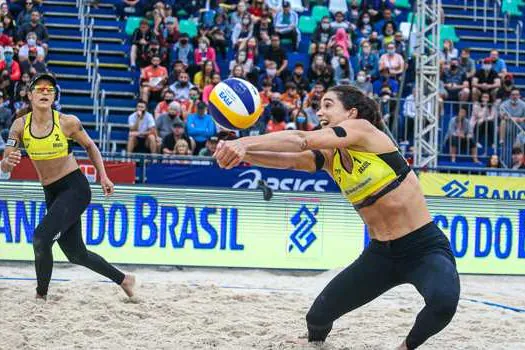 Quatro duplas brasileiras disputam a etapa de Doha do Circuito Mundial de vôlei de praia