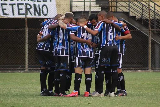 Líder do Grupo 3, EC São Bernardo recebe Primavera no Primeiro de Maio