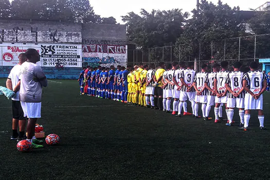 A categoria sub-20 do EC São Bernardo não conseguiu sair com a vitória, neste sábado (5),