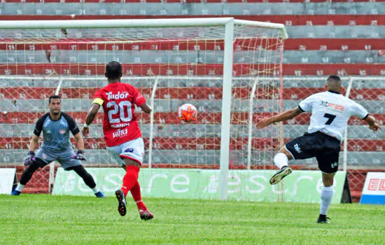 Cachorrão arranca empate diante do Noroeste