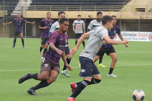 Profissional e sub-20 do Cachorrão realizam amistoso