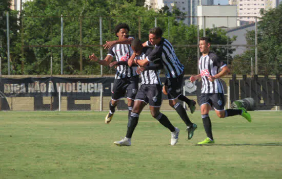 Cachorrão vence e fica próximo de vaga na segunda fase da Copa Paulista