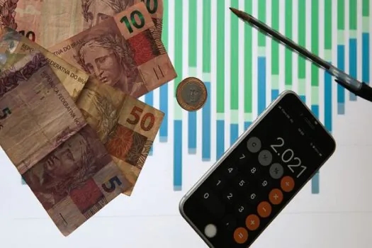 Controle financeiro: como a tecnologia pode ser uma aliada para essa prática?