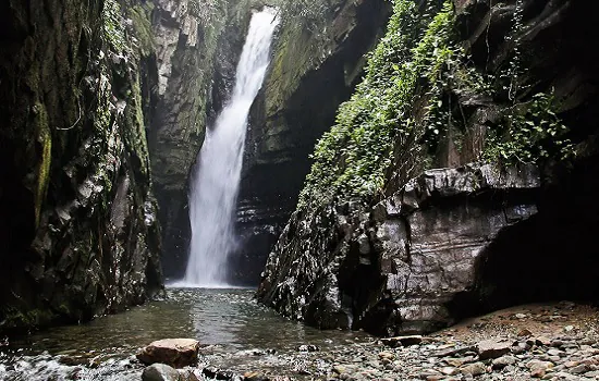 Governo de SP promove audiência pública sobre concessão da área de ecoturismo do Petar