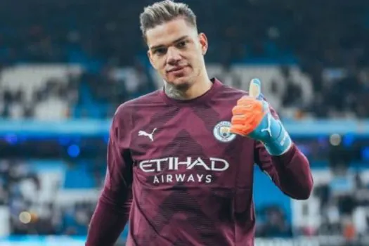 Guardiola poupa Ederson na final da Copa da Inglaterra e elogia rivais Ten Hag e Casemiro