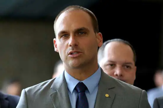 Eduardo Bolsonaro busca suporte no Senado para indicação na embaixada dos EUA