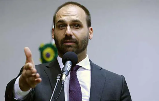 Ala ‘bivarista’ do PSL quer tirar Eduardo Bolsonaro de comissão