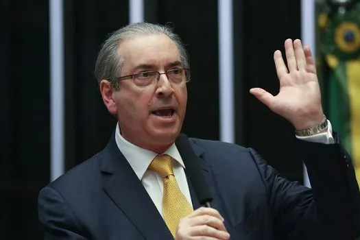 Desembargador libera Eduardo Cunha para se candidatar às eleições deste ano