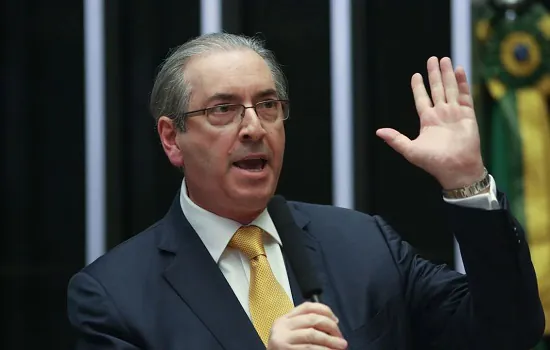 Desembargador libera Eduardo Cunha para se candidatar às eleições deste ano