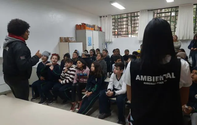 Ribeirão Pires promove atividade de educação ambiental em parceria com a SABESP