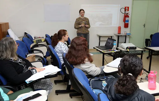 Estudante de escola pública se graduou na USP e hoje ajuda a formar outros professores