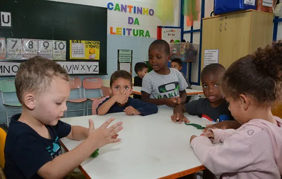 Prefeitura de Mauá mantém 11 polos educacionais abertos durante as férias