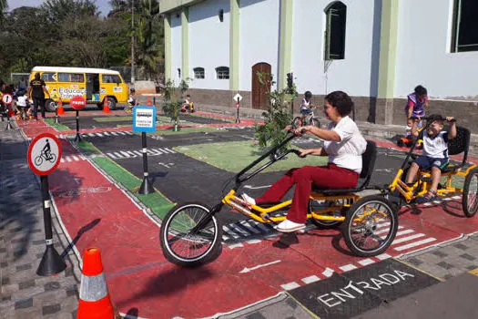 Escolas de Ribeirão Pires participam do projeto “Brincando de Trânsito”