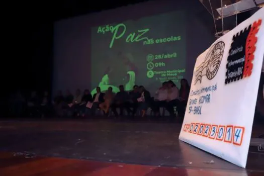 Diadema participa de entrega de manifesto pela paz nas escolas