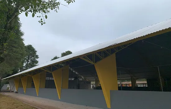 Educação de Ribeirão Pires inaugura quadra do Sebastião Vayego neste sábado (11)