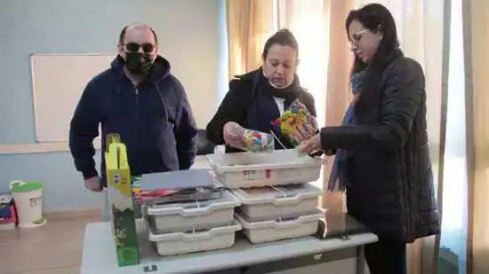 Ribeirão Pires dá início ao uso Lego Braille Bricks aos alunos com deficiência visual