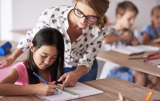 Educação SP vai permitir atuação de professores dos Anos Iniciais para apoiar reforço