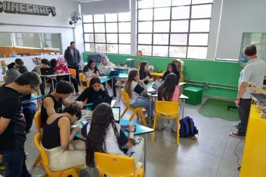 Salário de até R$ 5,3 mil: Confira se você pode dar aulas no Ensino Técnico da Seduc-SP