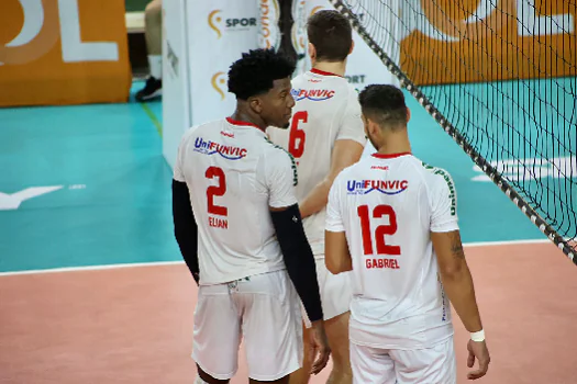 Superliga masculina de vôlei: jovens pontuadores se enfrentam neste sábado