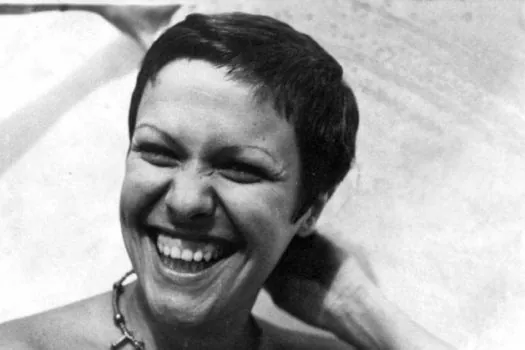 Site novo festeja os 70 anos de Elis Regina