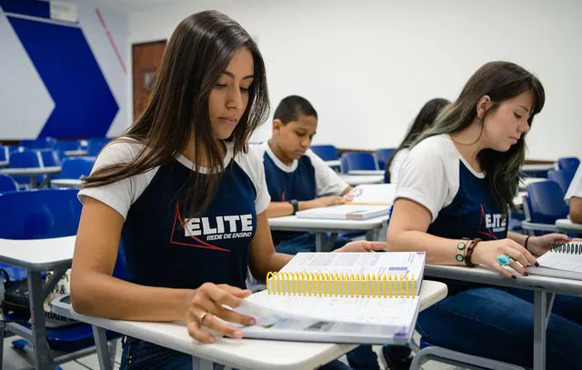 Elite Rede de Ensino abre inscrições gratuitas para Bolsão 2024