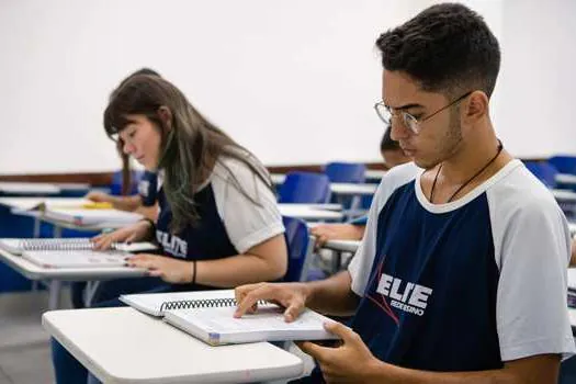 Escola do ABC Paulista trata da temática “Fake News” em sala de aula