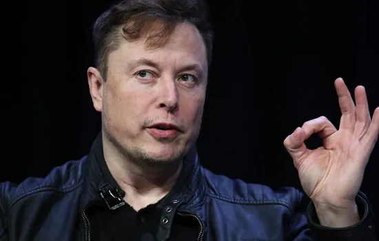 Funcionários deixam Twitter após ultimato de Musk e empresa fecha escritórios