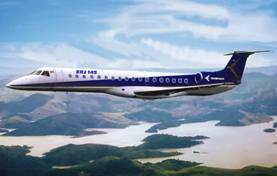 Americana ExpressJet Airlines anuncia compra de 36 aviões Embraer ERJ145