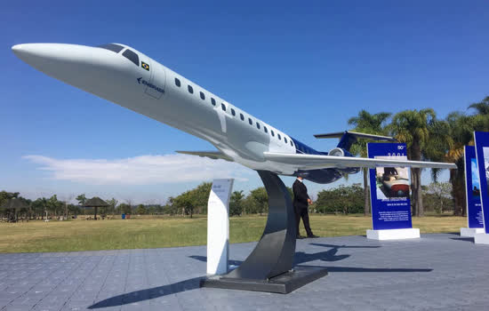 Embraer promove ação “Nas Asas da Imaginação”