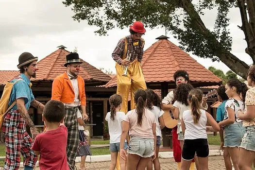 Emia traz programação especial para as crianças neste domingo