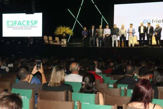 Empreendedores participam da capacitação da Meta com as Associações Comerciais