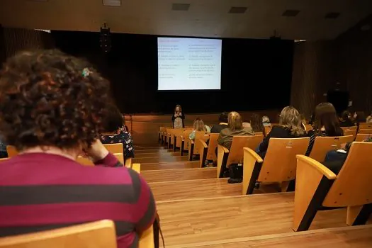 Educação de Santo André faz encontro sobre violação dos direitos da criança e adolescente